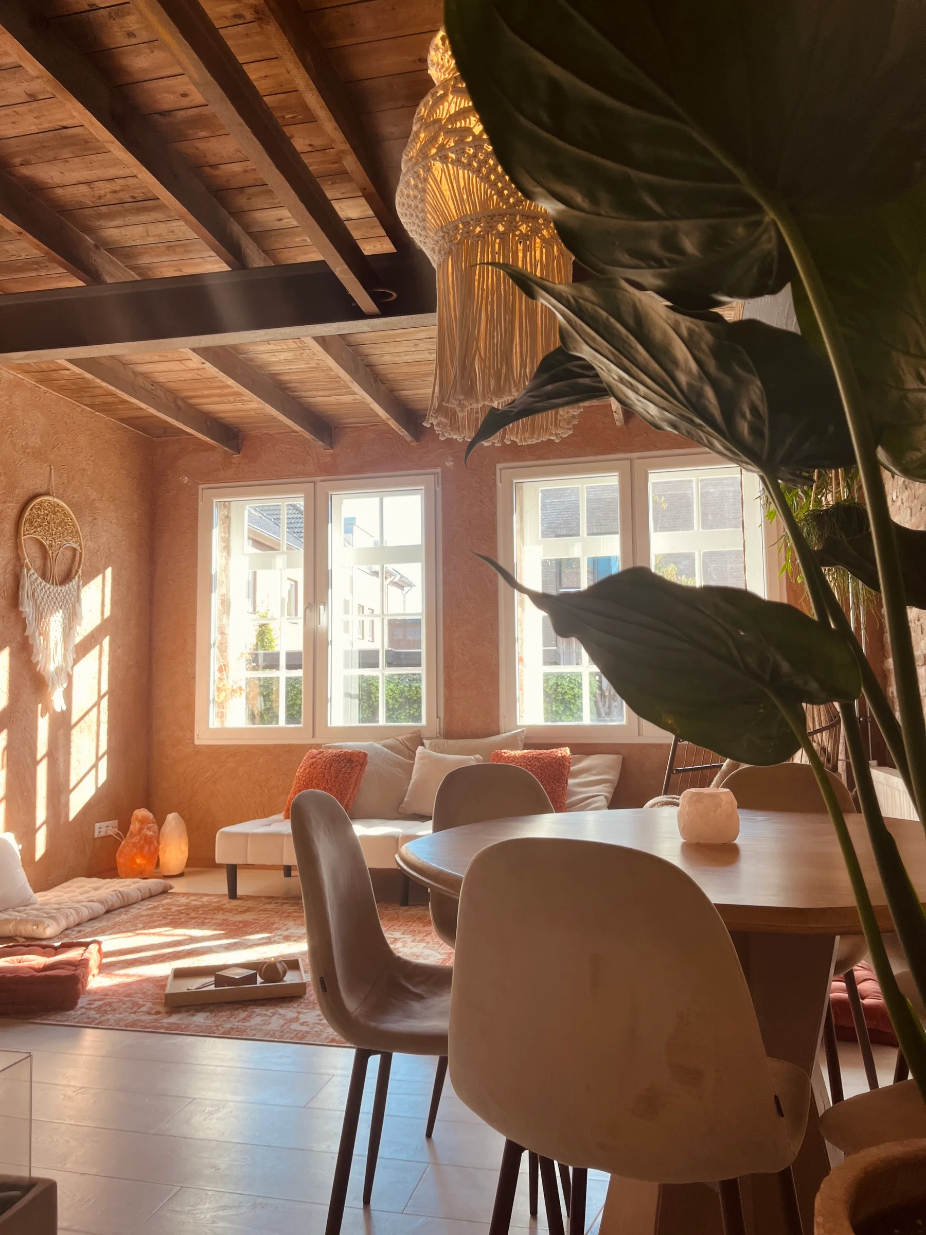 The living room of RetreatHouse