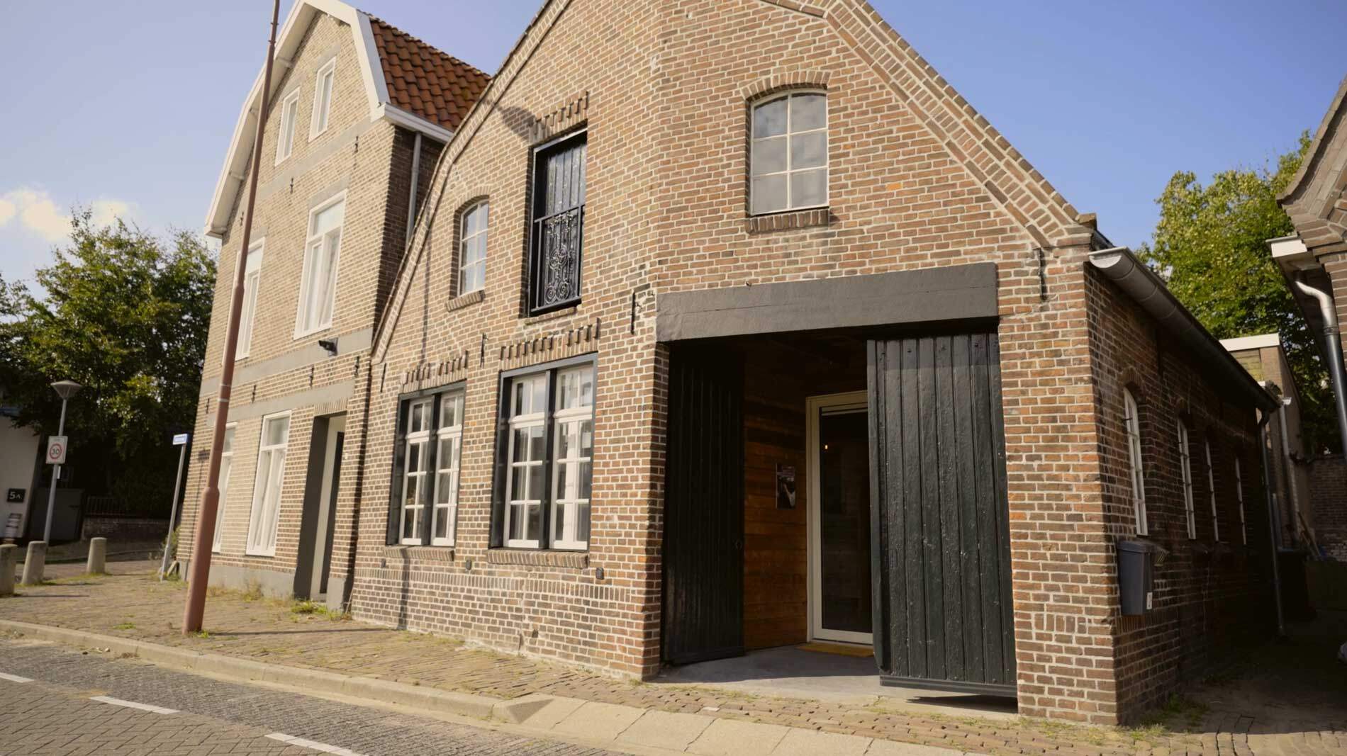 RetreatHouse